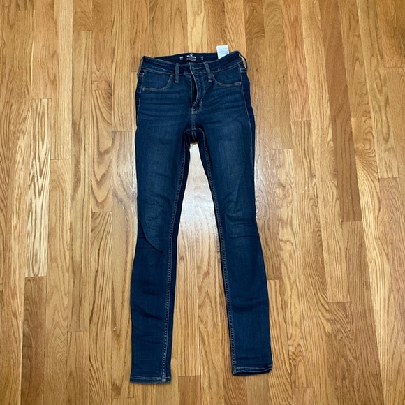 HOLLISTER Dark Wash Skinny Jeggings - Picture 1 of 3